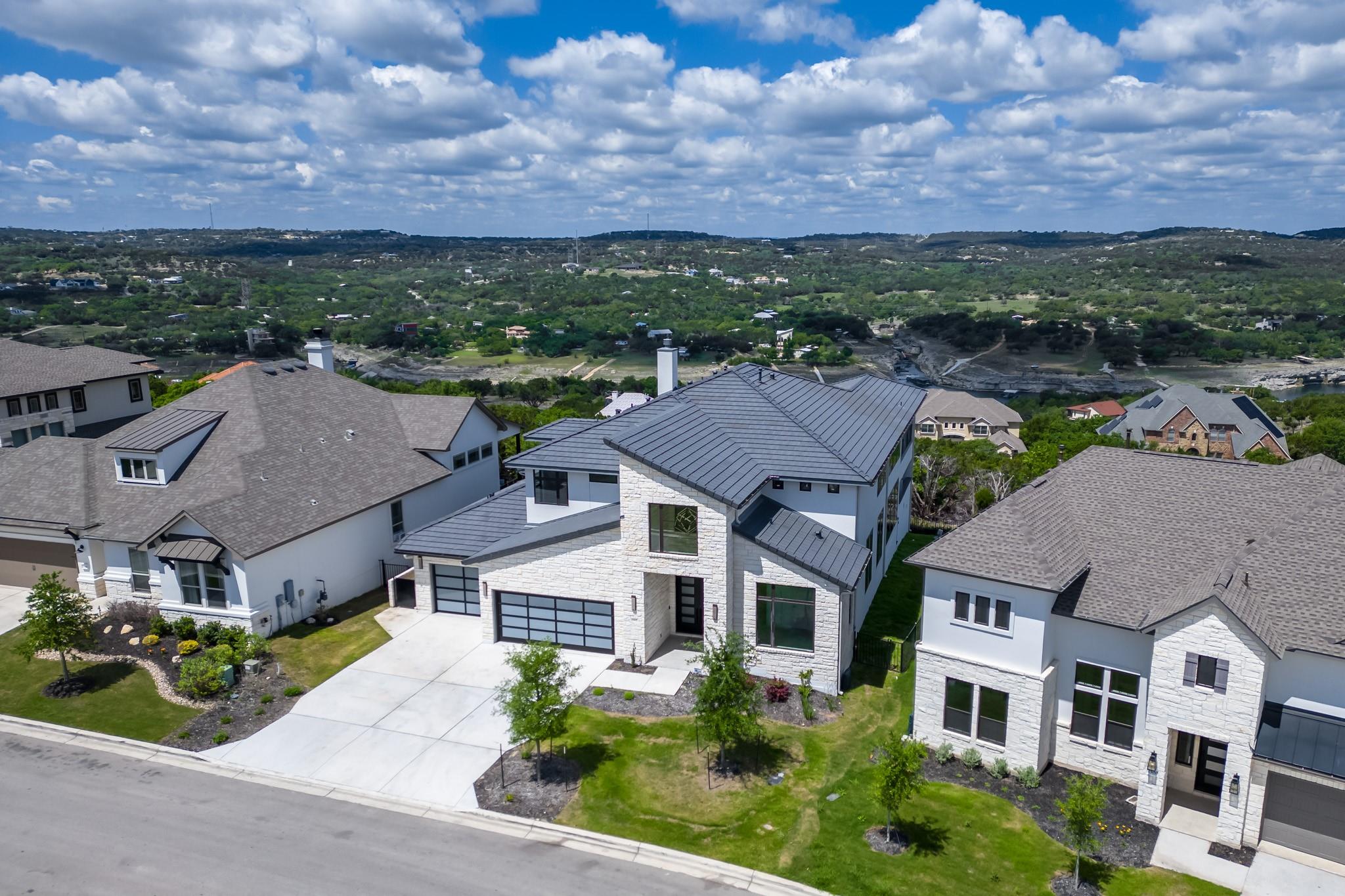 2502 Sunset Vista CIR