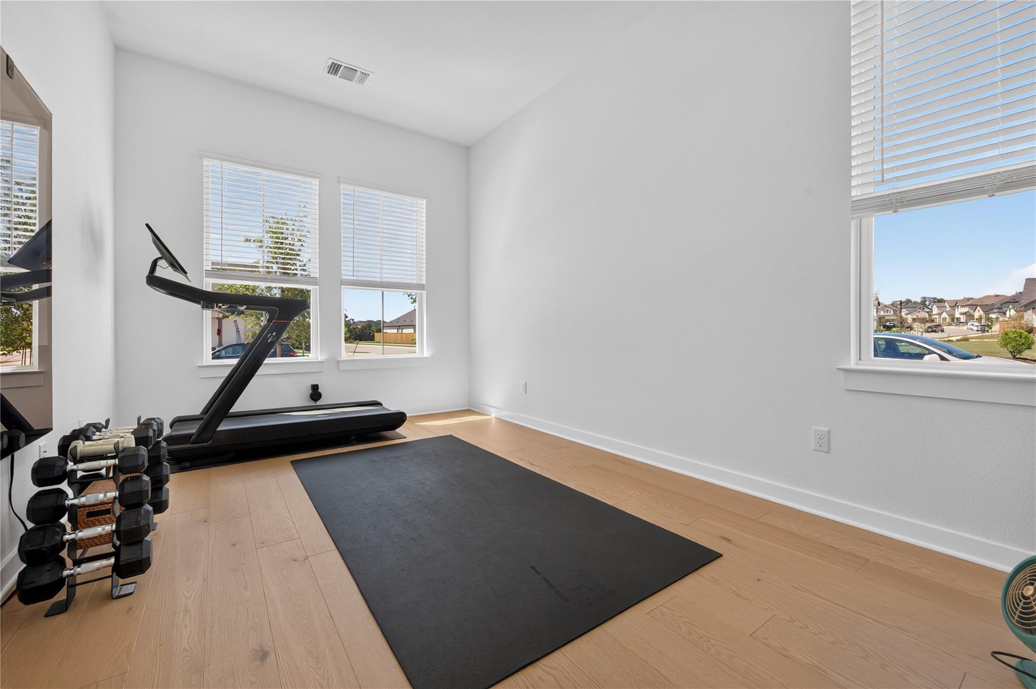 444 Darley Oak DR