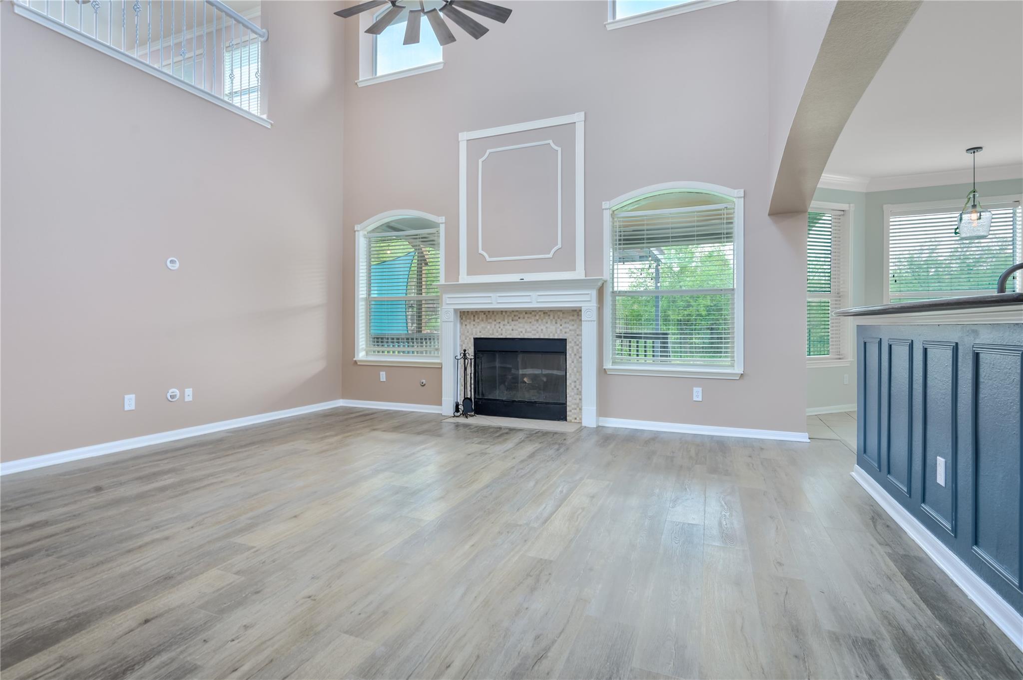 22121 Rose Grass LN