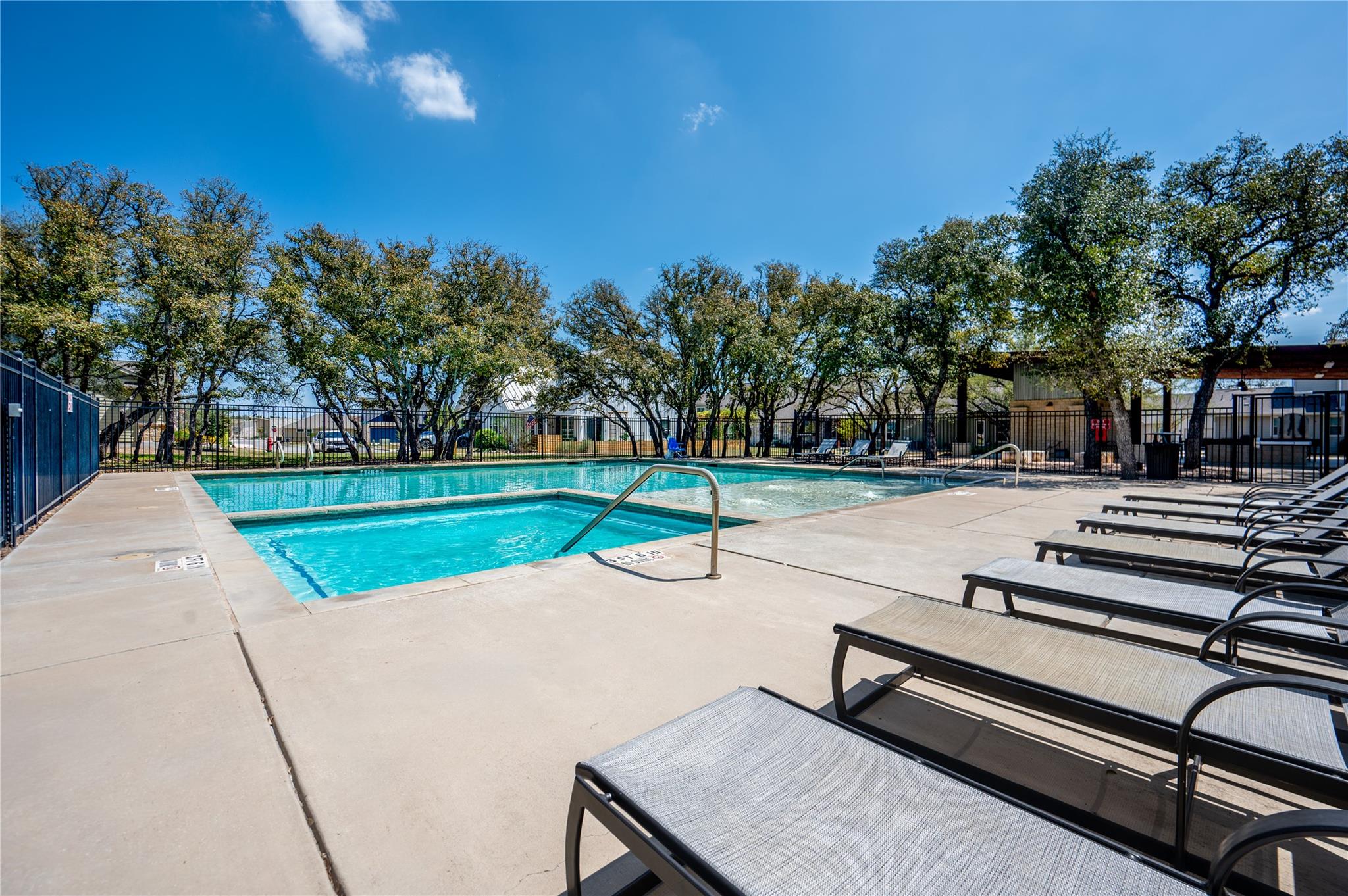 142 Volterra LN