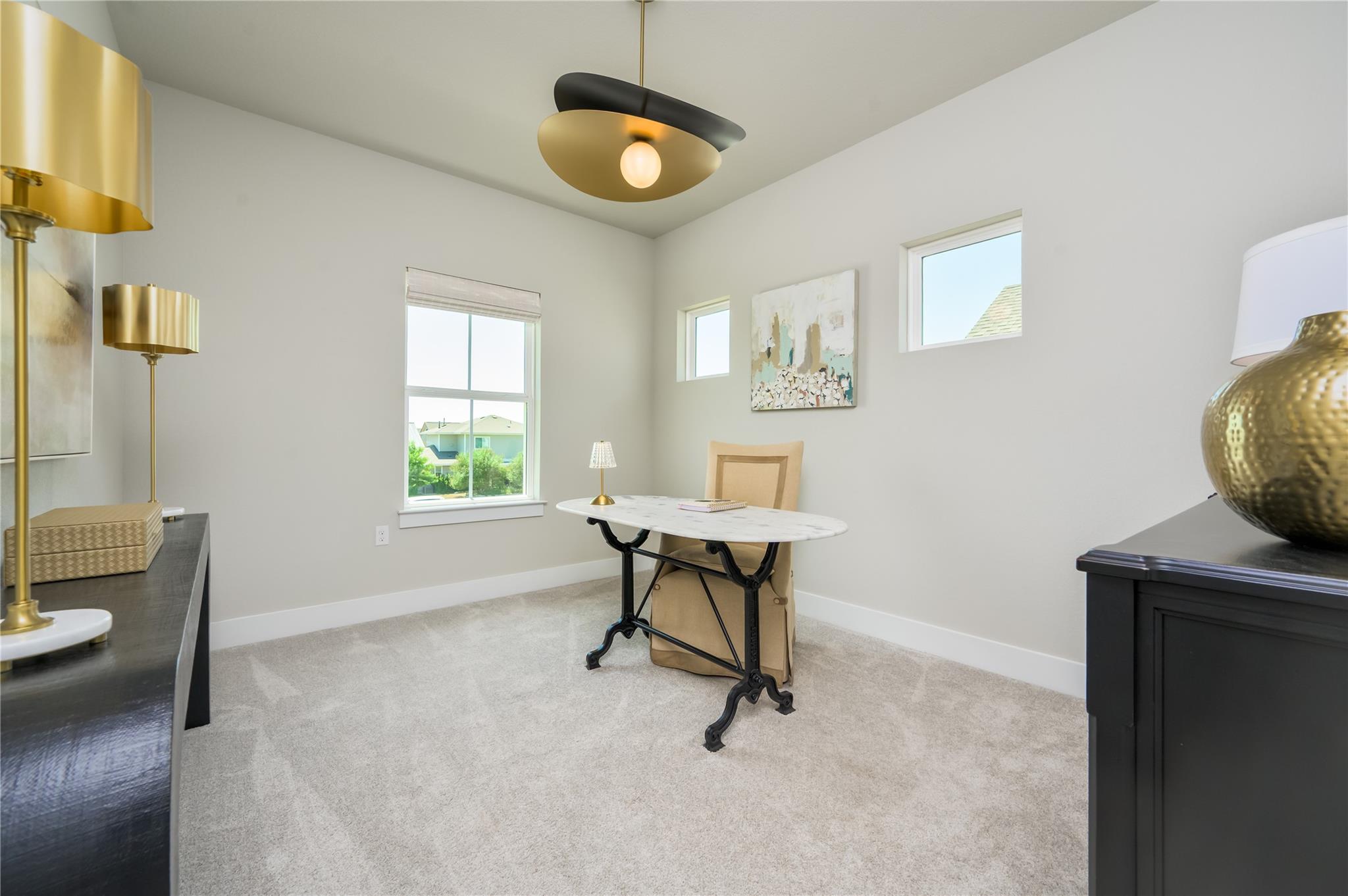 142 Volterra LN