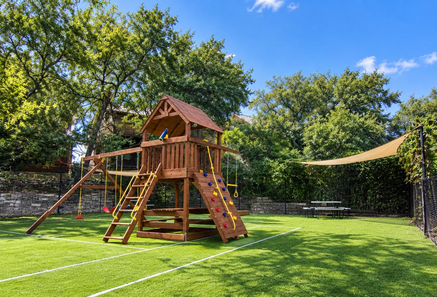 222 Wesley Ridge DR