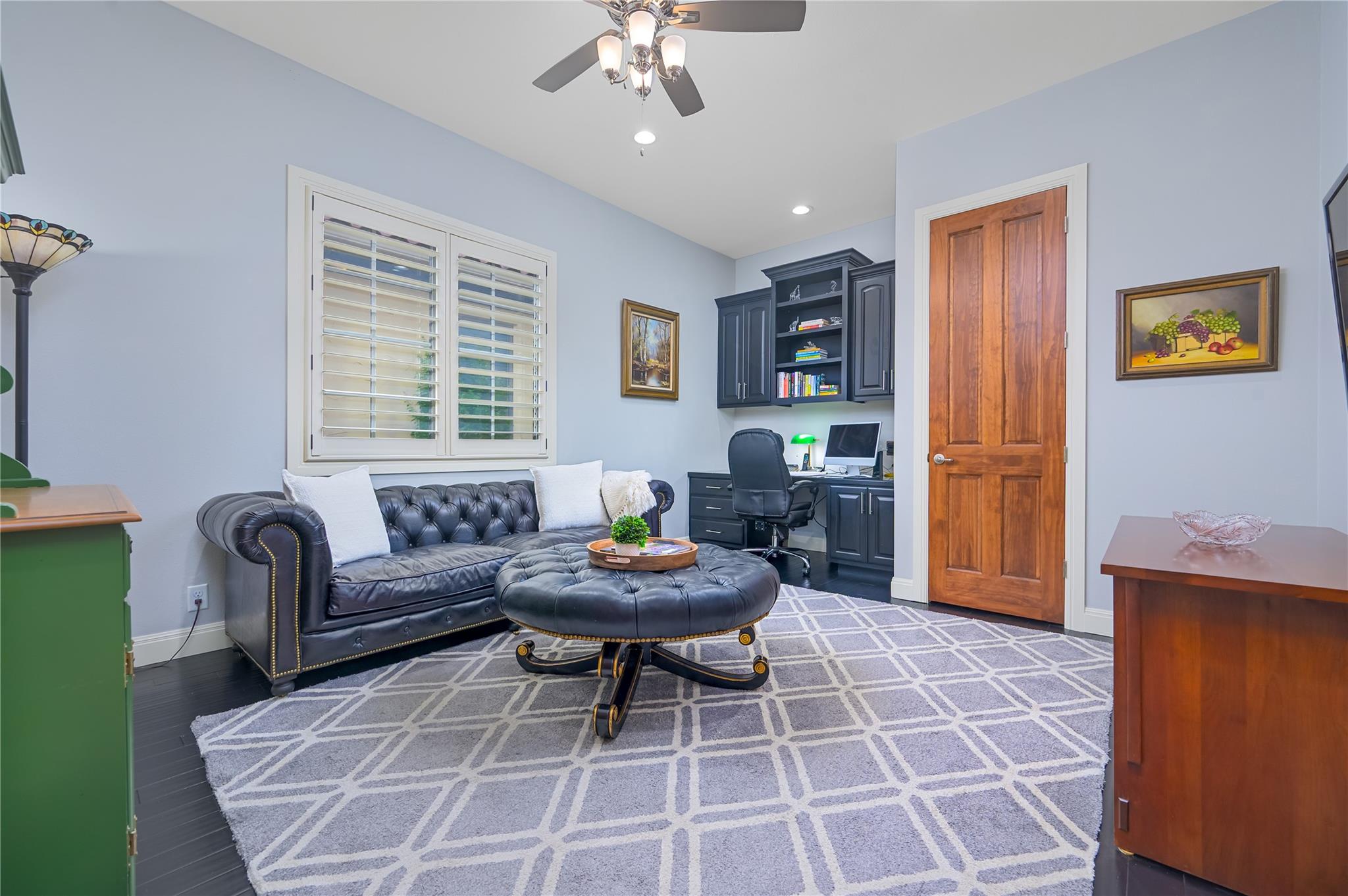 22 Borello DR