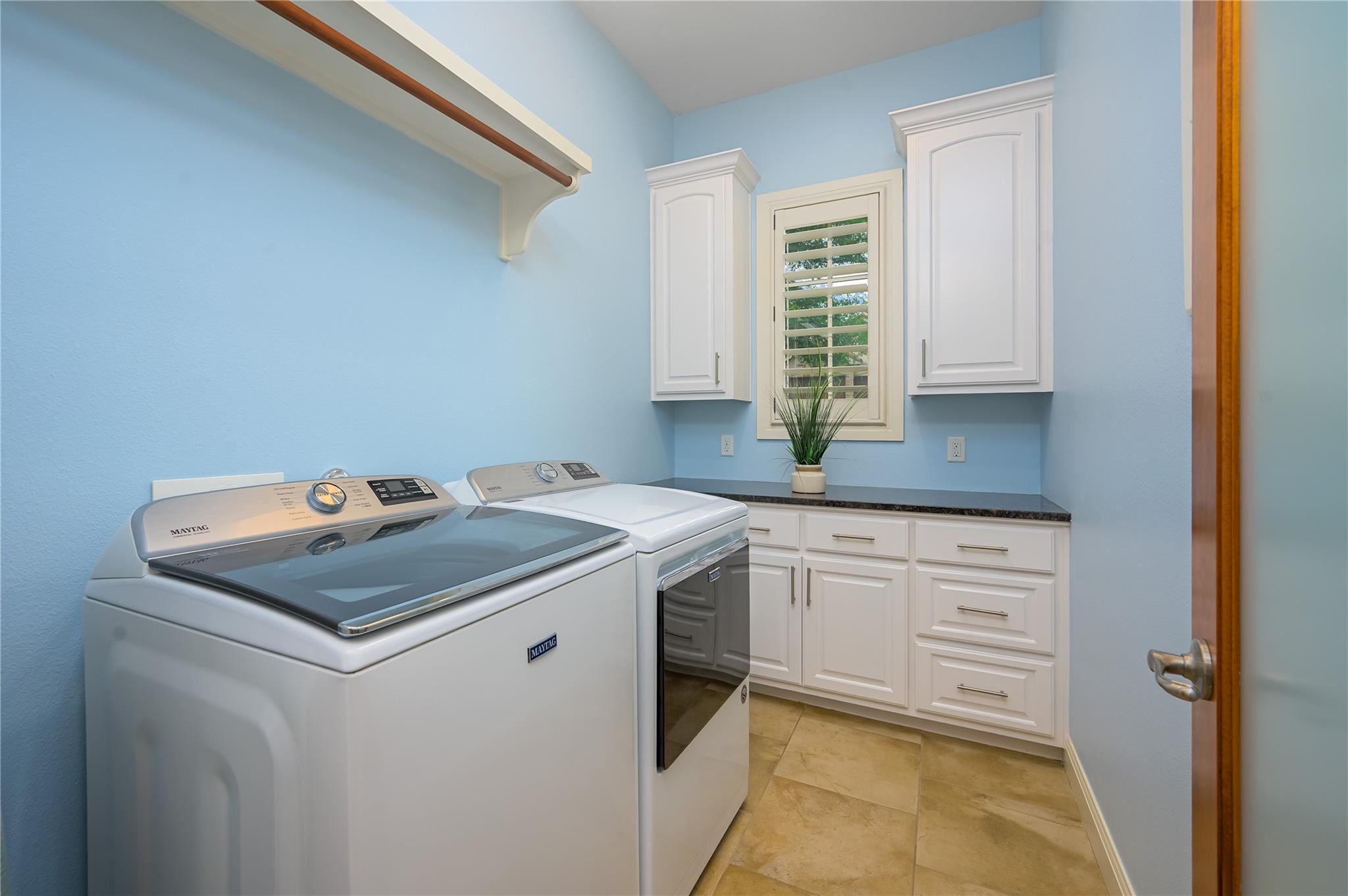 22 Borello DR
