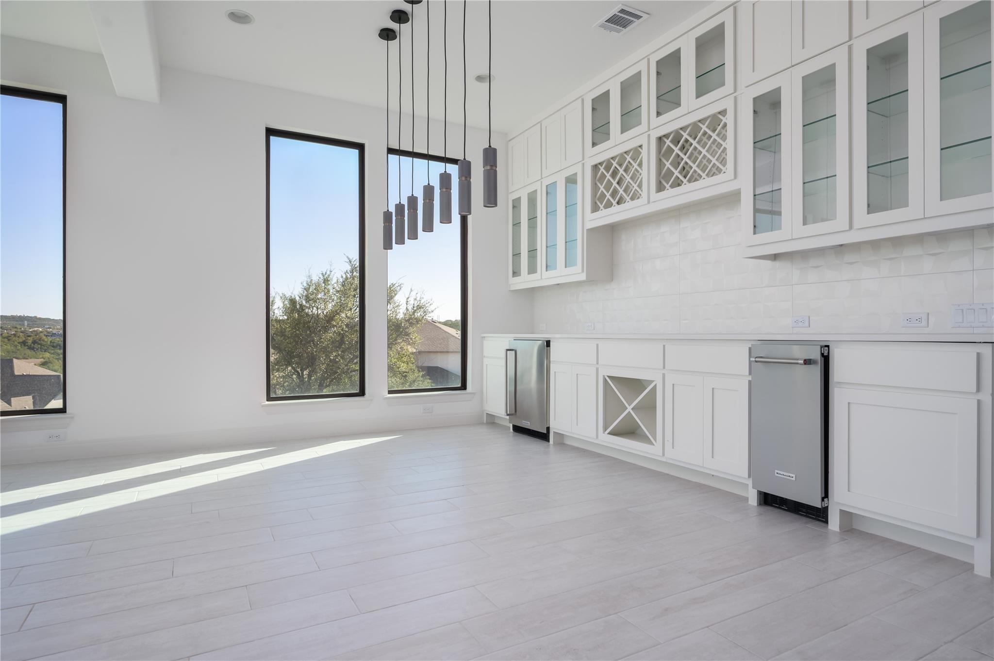 19408 Summit Glory TRL