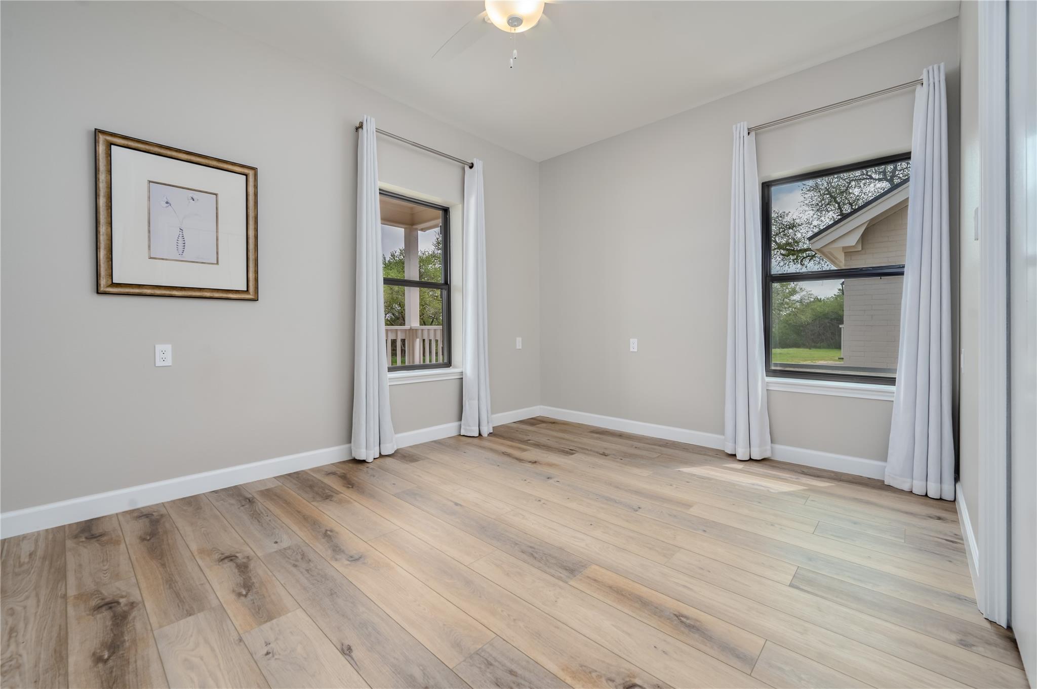 330 Live Oak Hills CT