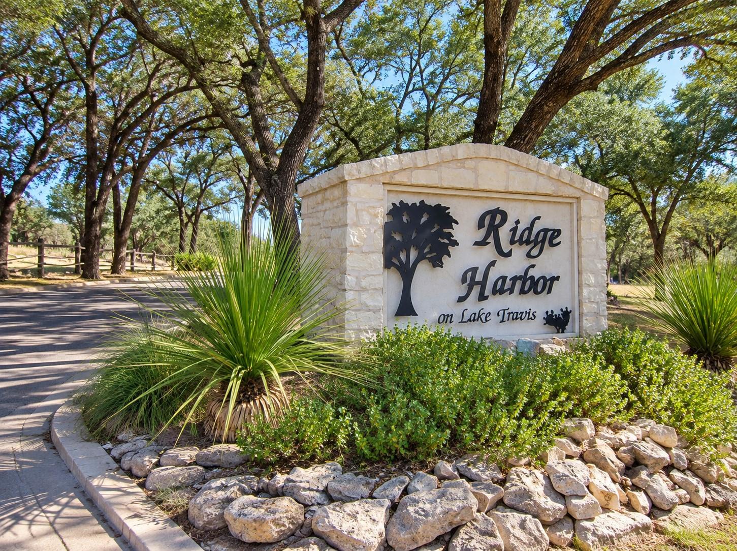 800 Wesley Ridge DR