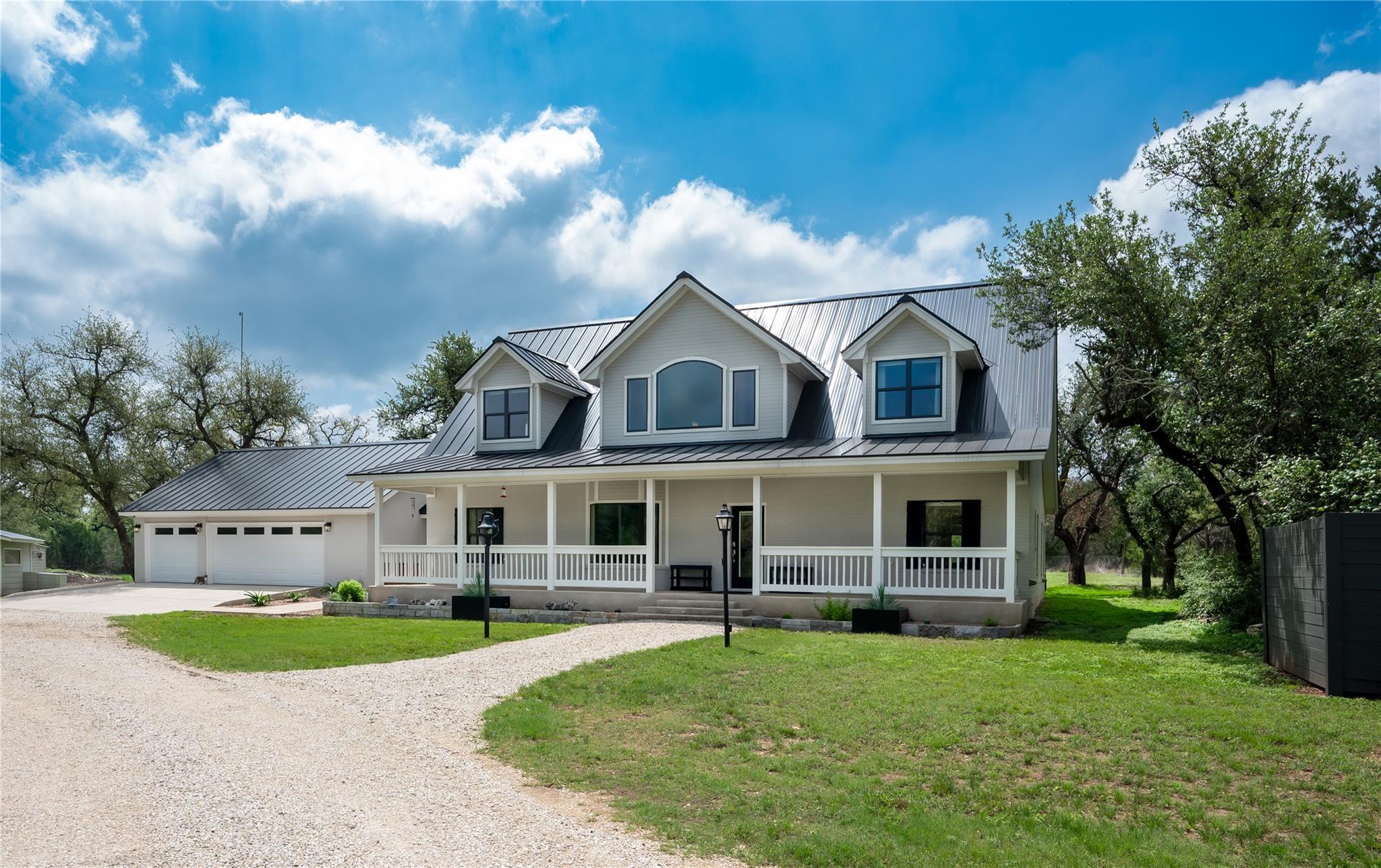330 Live Oak Hills CT