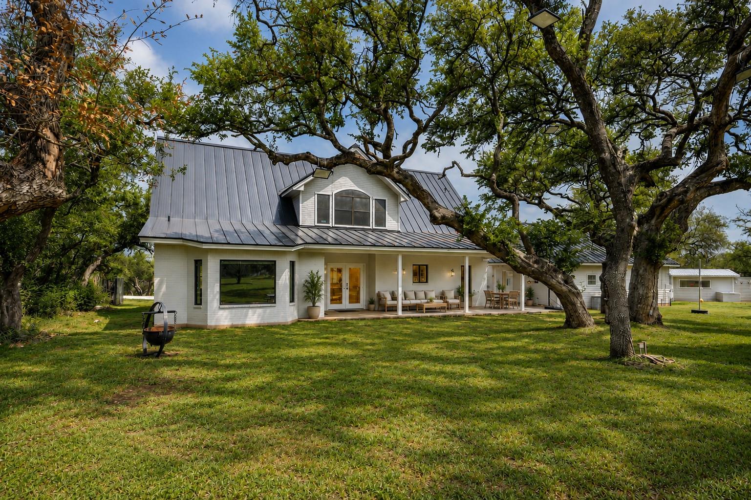 330 Live Oak Hills CT