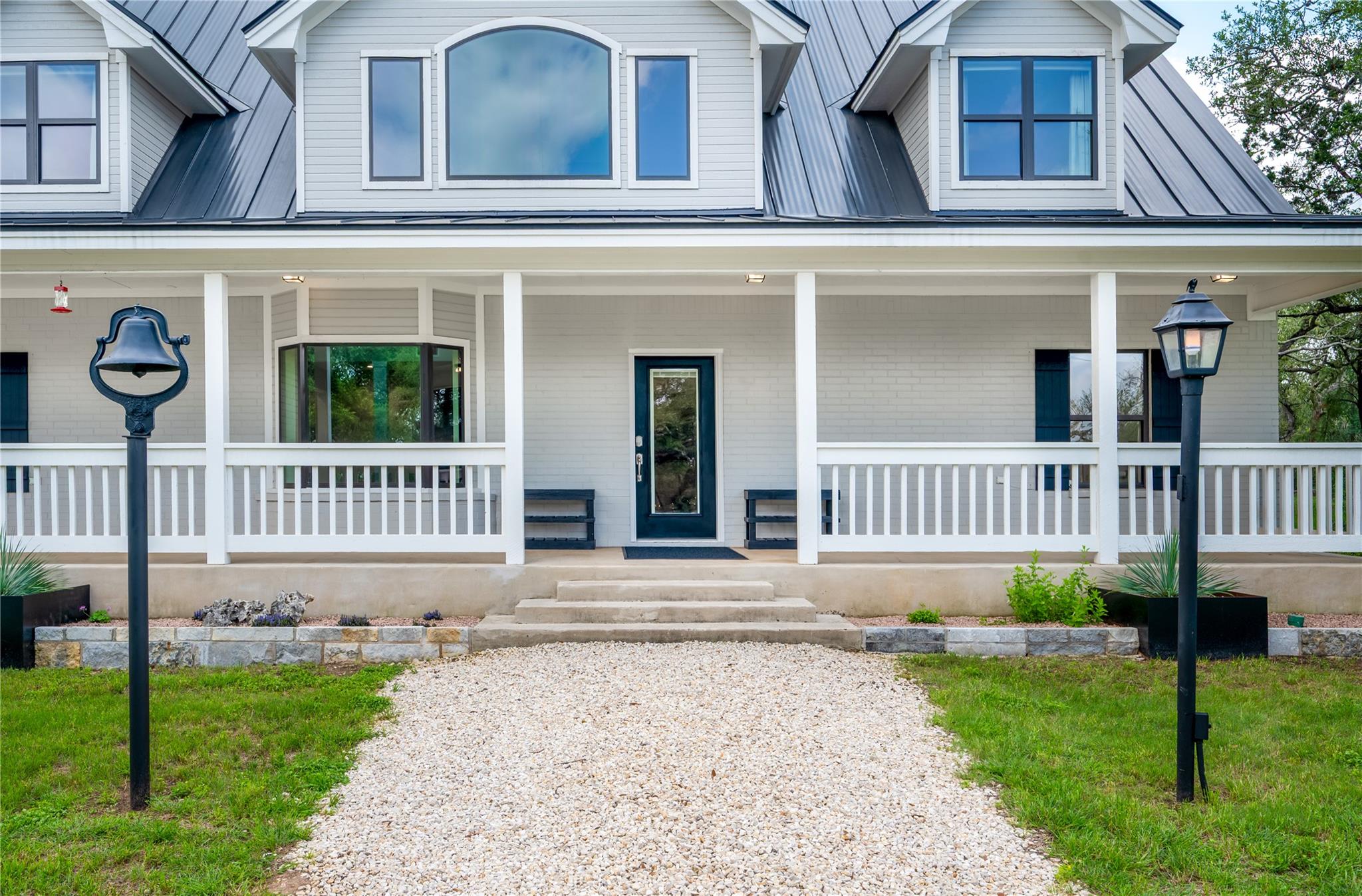 330 Live Oak Hills CT