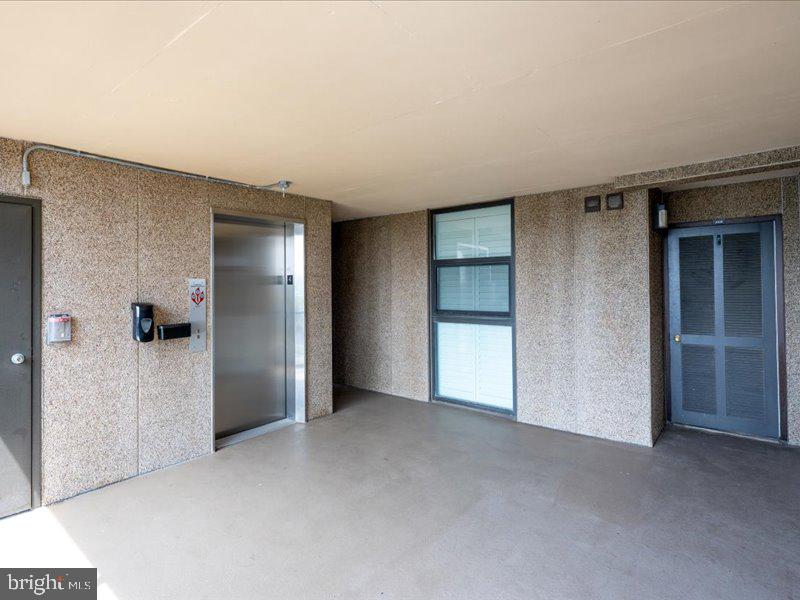 409 ANNAPOLIS HOUSE ROAD Unit: 409N