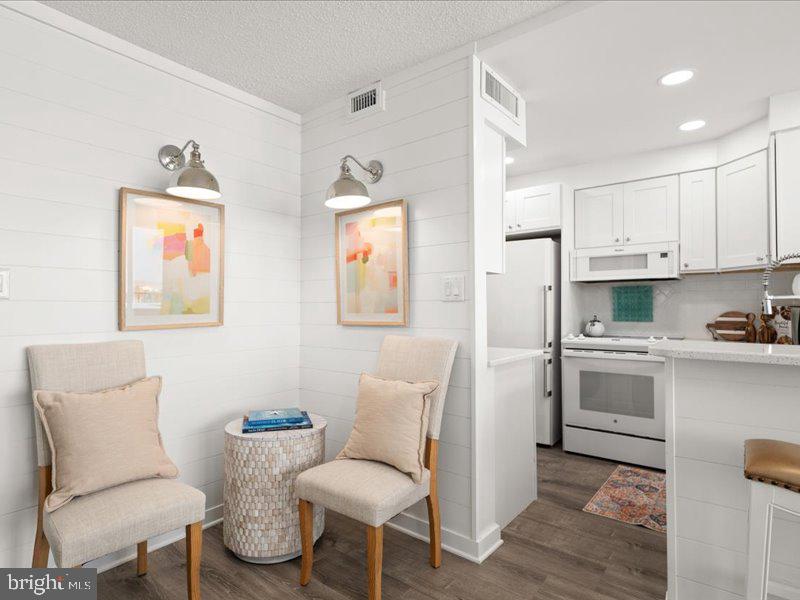 409 ANNAPOLIS HOUSE ROAD Unit: 409N