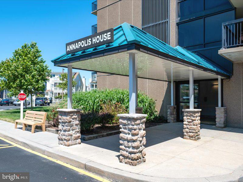 409 ANNAPOLIS HOUSE ROAD Unit: 409N