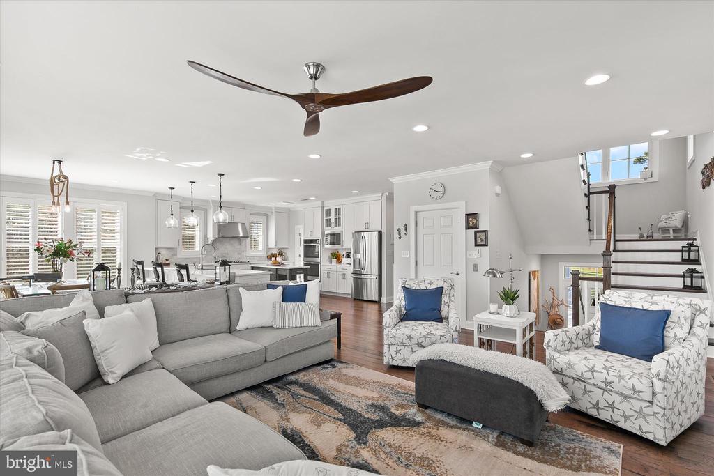 33889 GREENSOME COURT