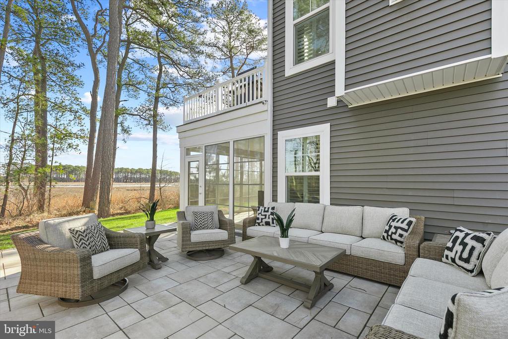 33889 GREENSOME COURT