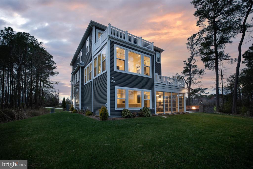 33889 GREENSOME COURT