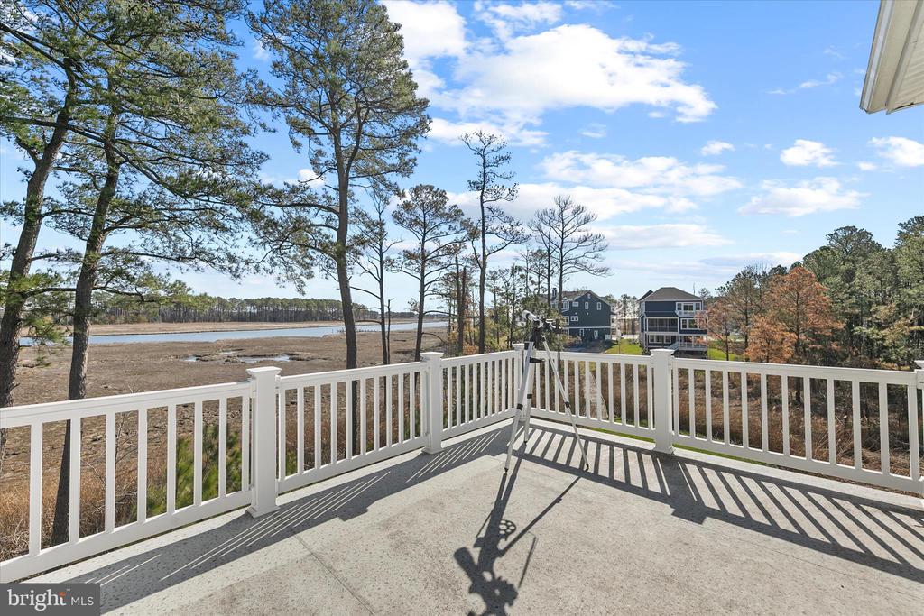 33889 GREENSOME COURT