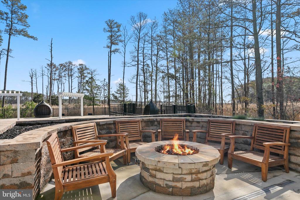 33889 GREENSOME COURT