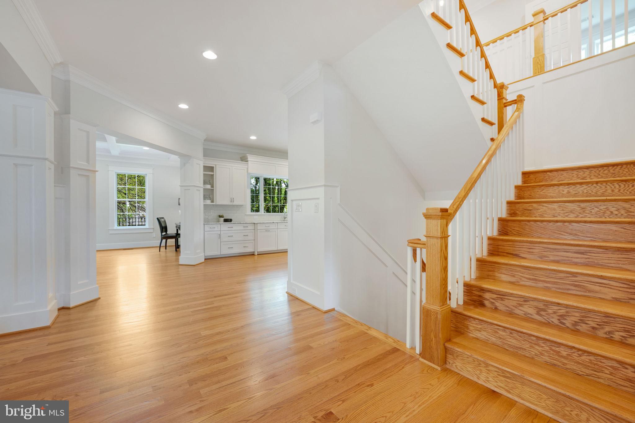 5605 35th Rd N