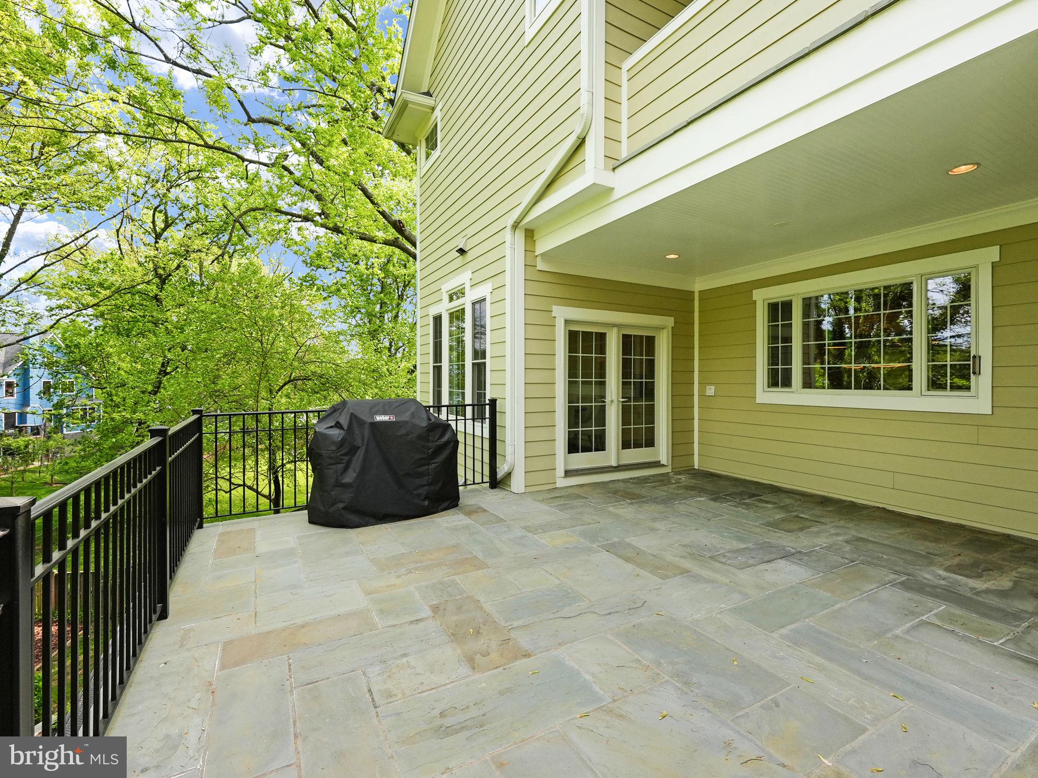 5605 35th Rd N
