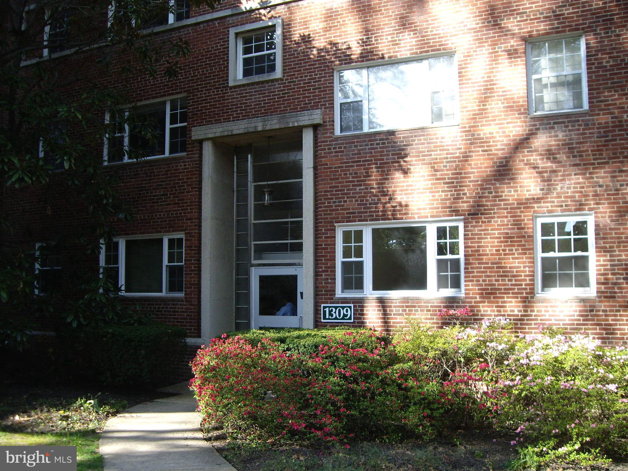 1309 N Ode St #532