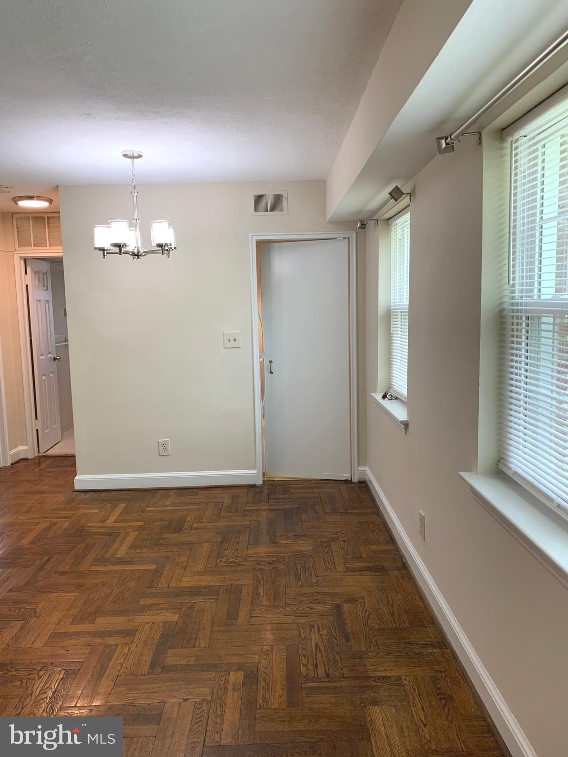 1309 N Ode St #532