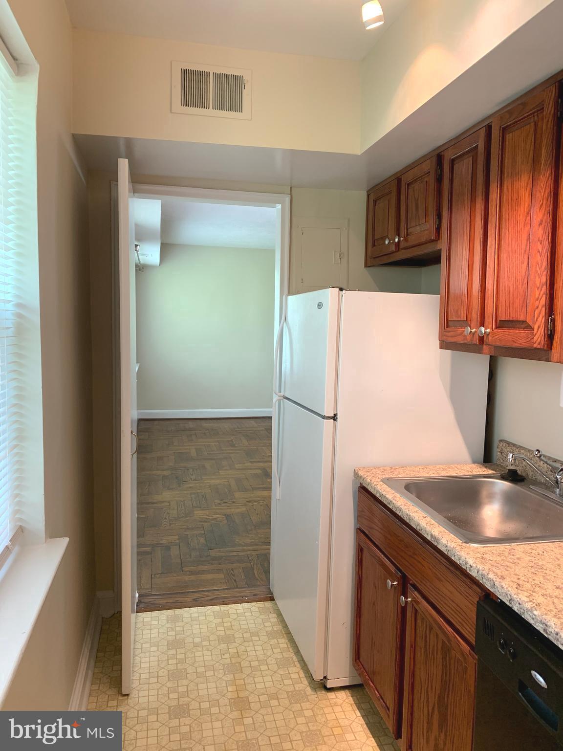 1309 N Ode St #532