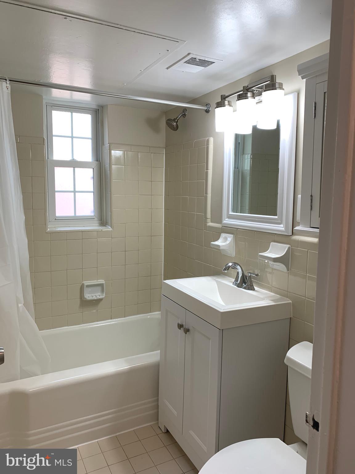 1309 N Ode St #532