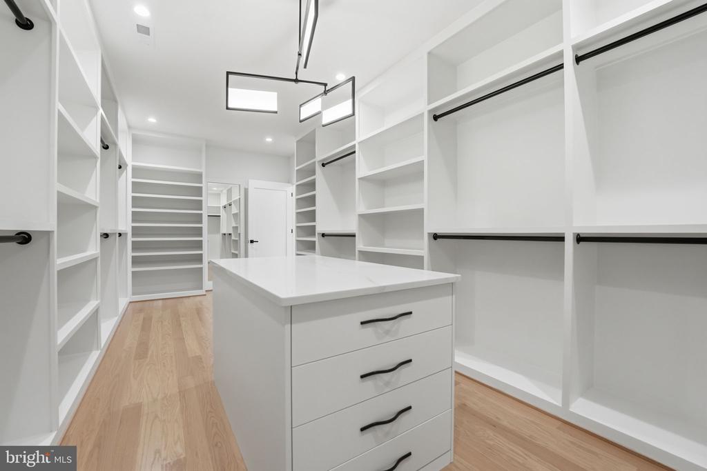 1501 23RD ROAD S