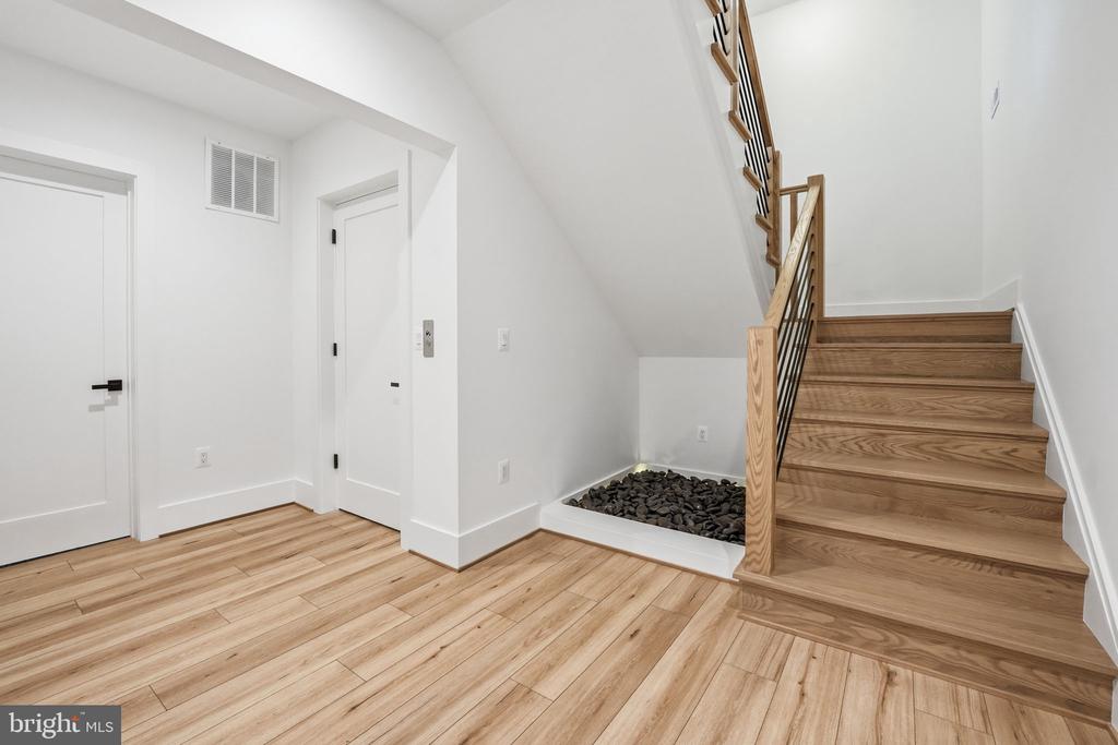 1501 23RD ROAD S