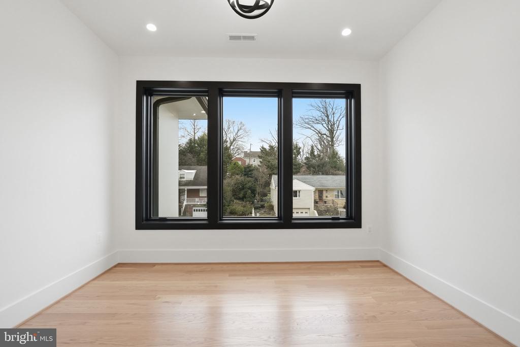 1501 23RD ROAD S