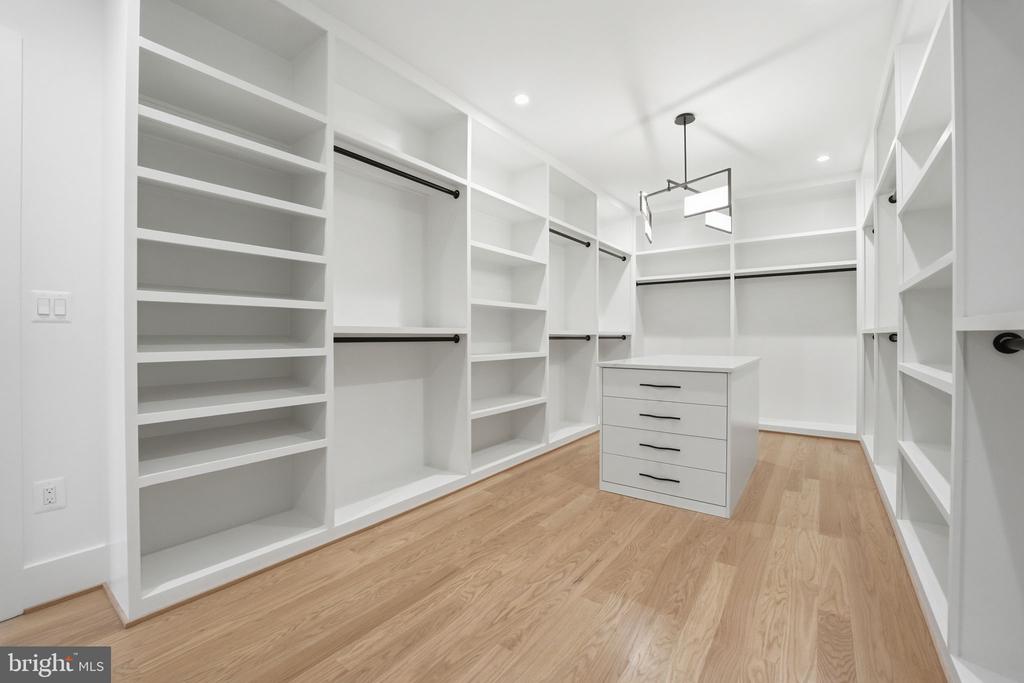 1501 23RD ROAD S