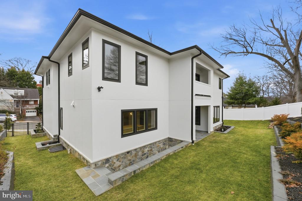 1501 23RD ROAD S