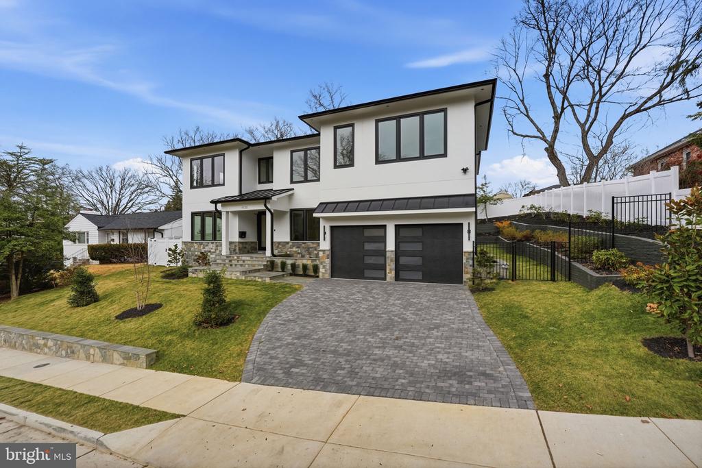 1501 23RD ROAD S