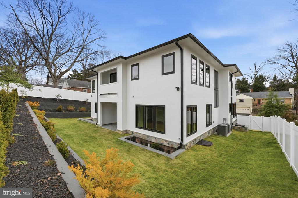 1501 23RD ROAD S