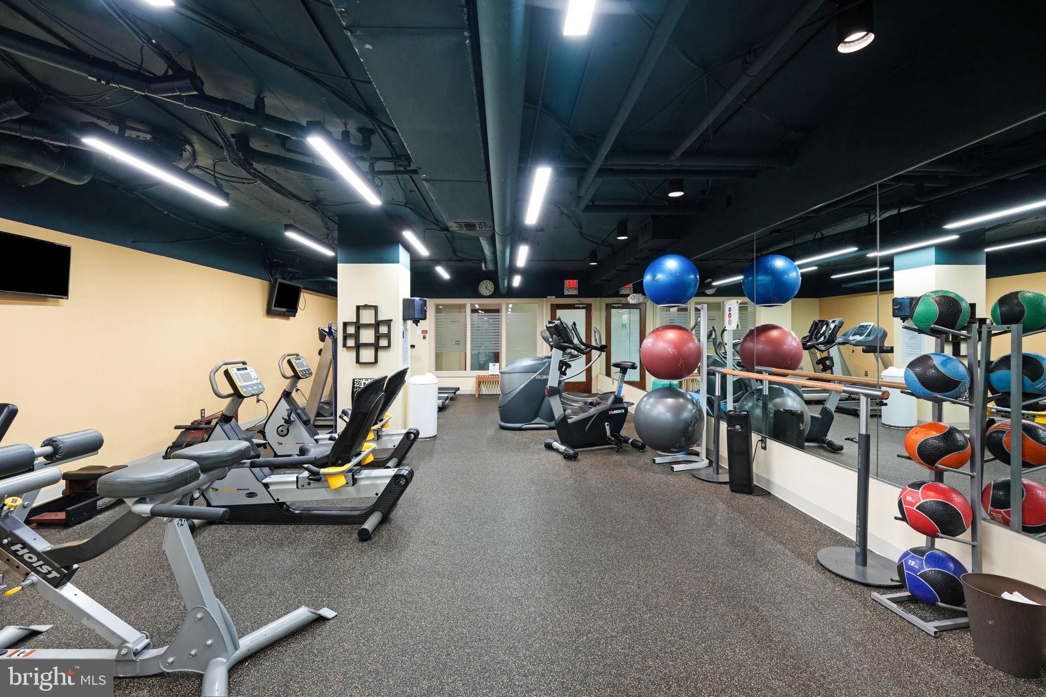 5500 Holmes Run Pkwy #712
