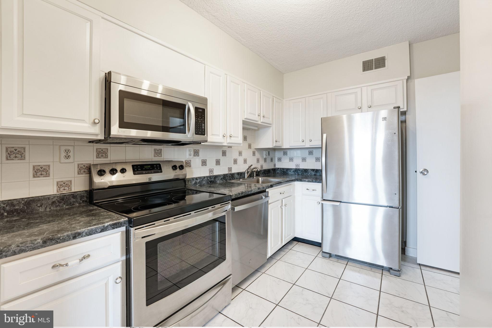 5500 Holmes Run Pkwy #712