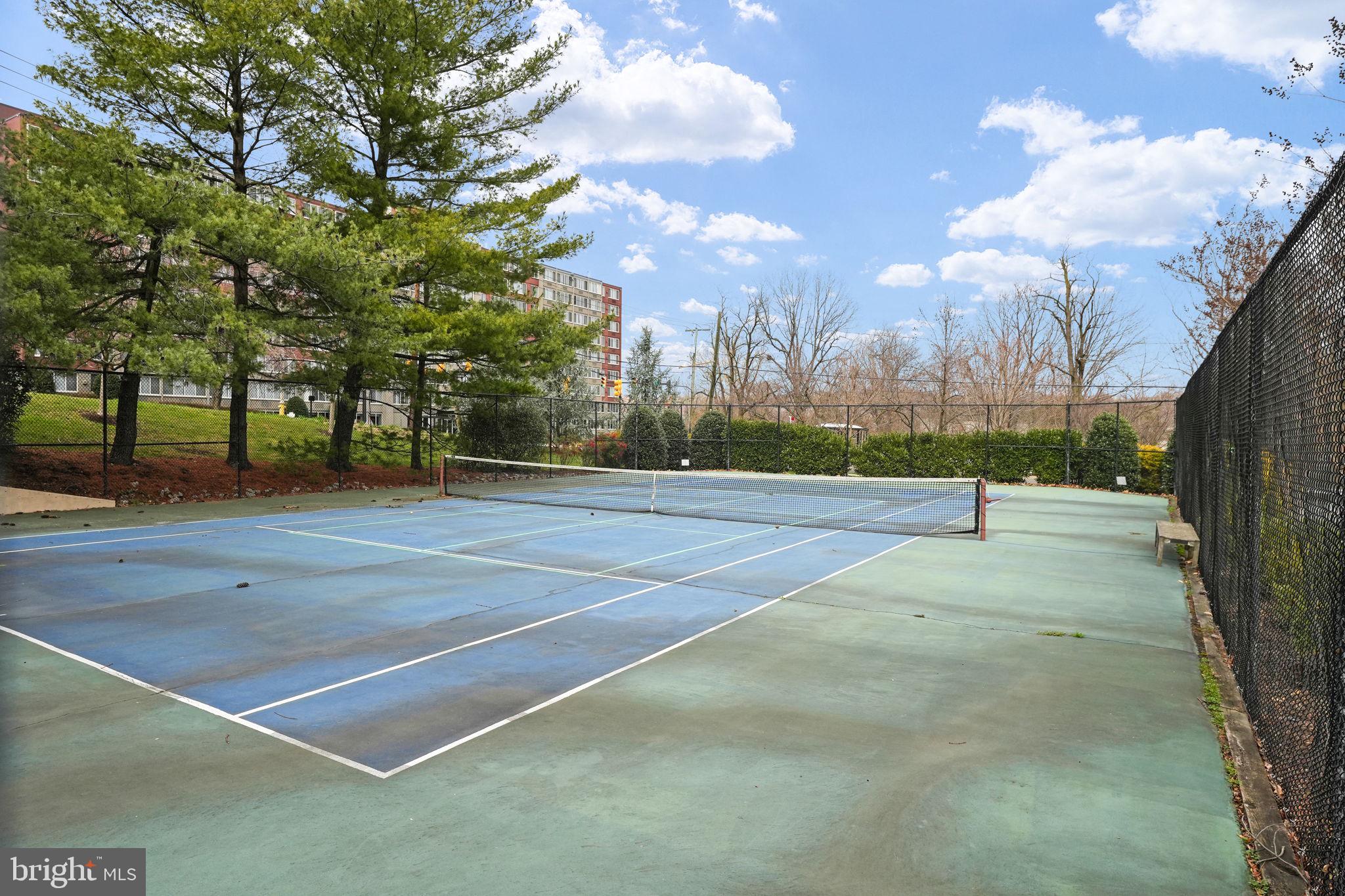 5500 Holmes Run Pkwy #712