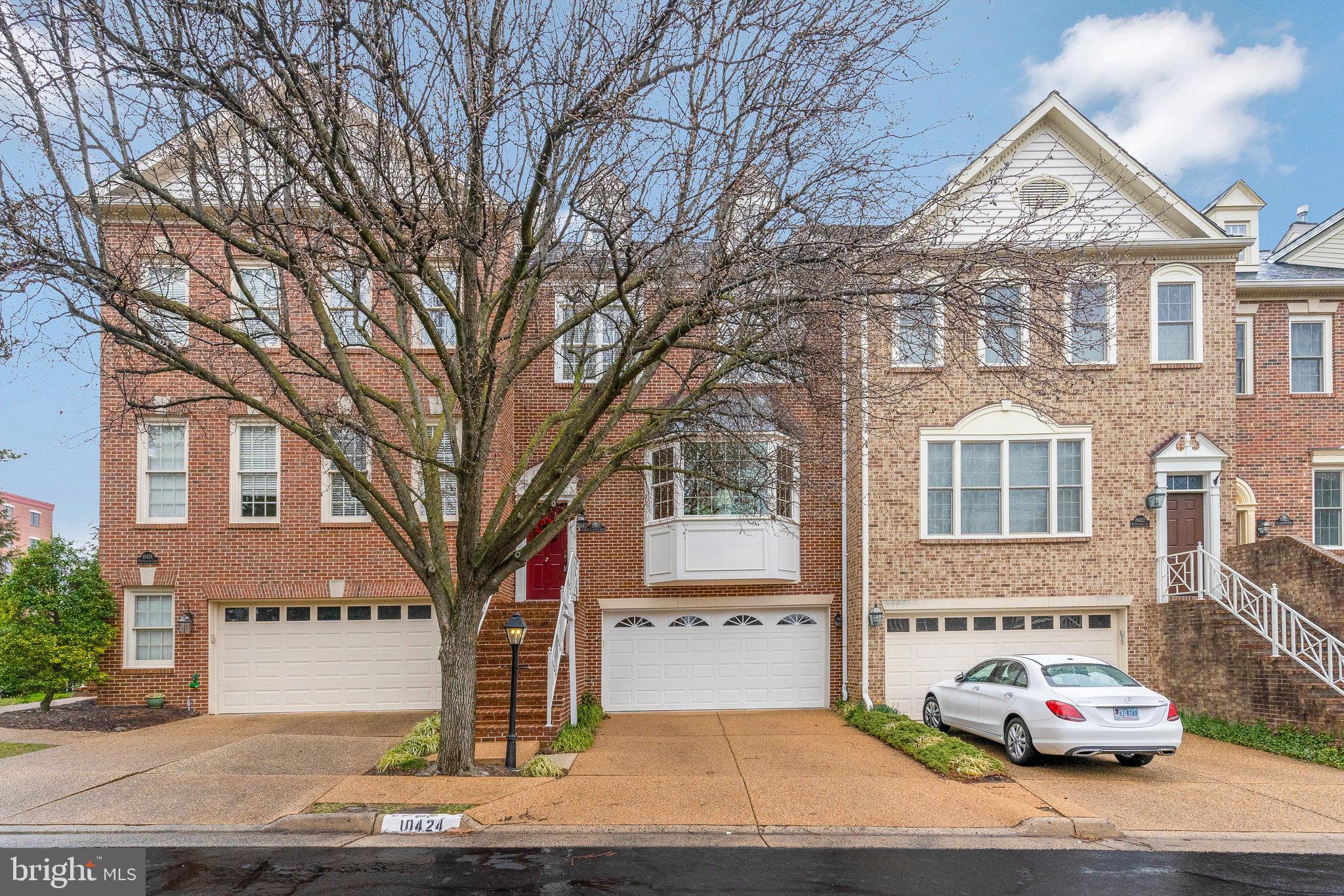10424 Breckinridge Ln