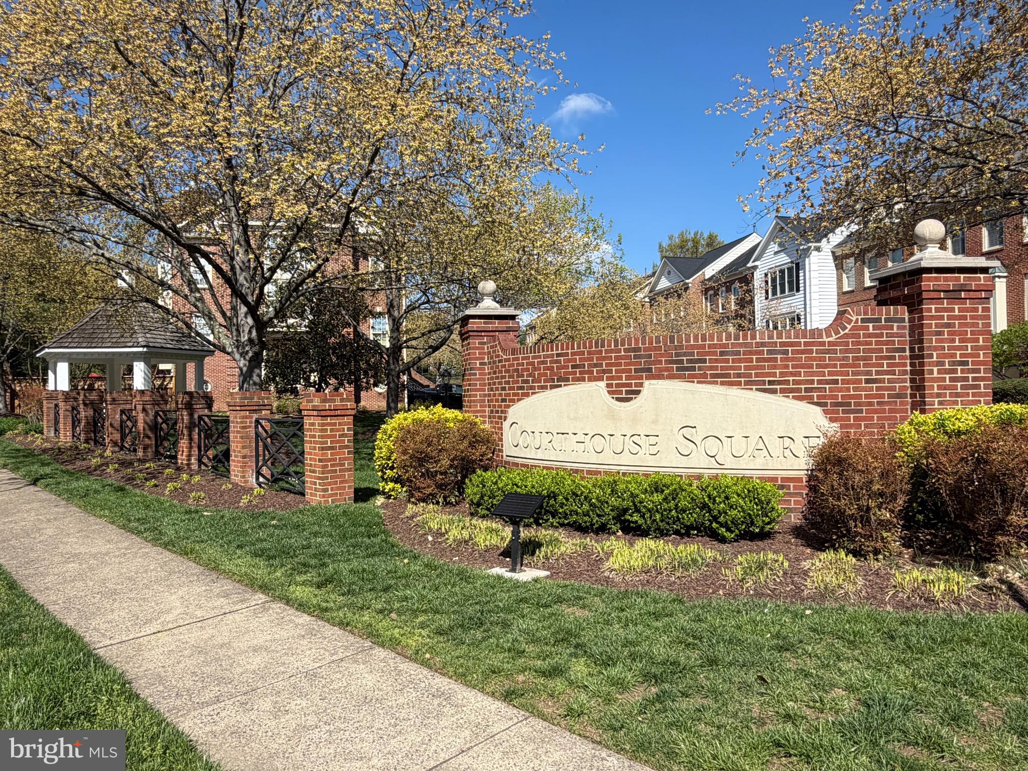 10424 BRECKINRIDGE LANE