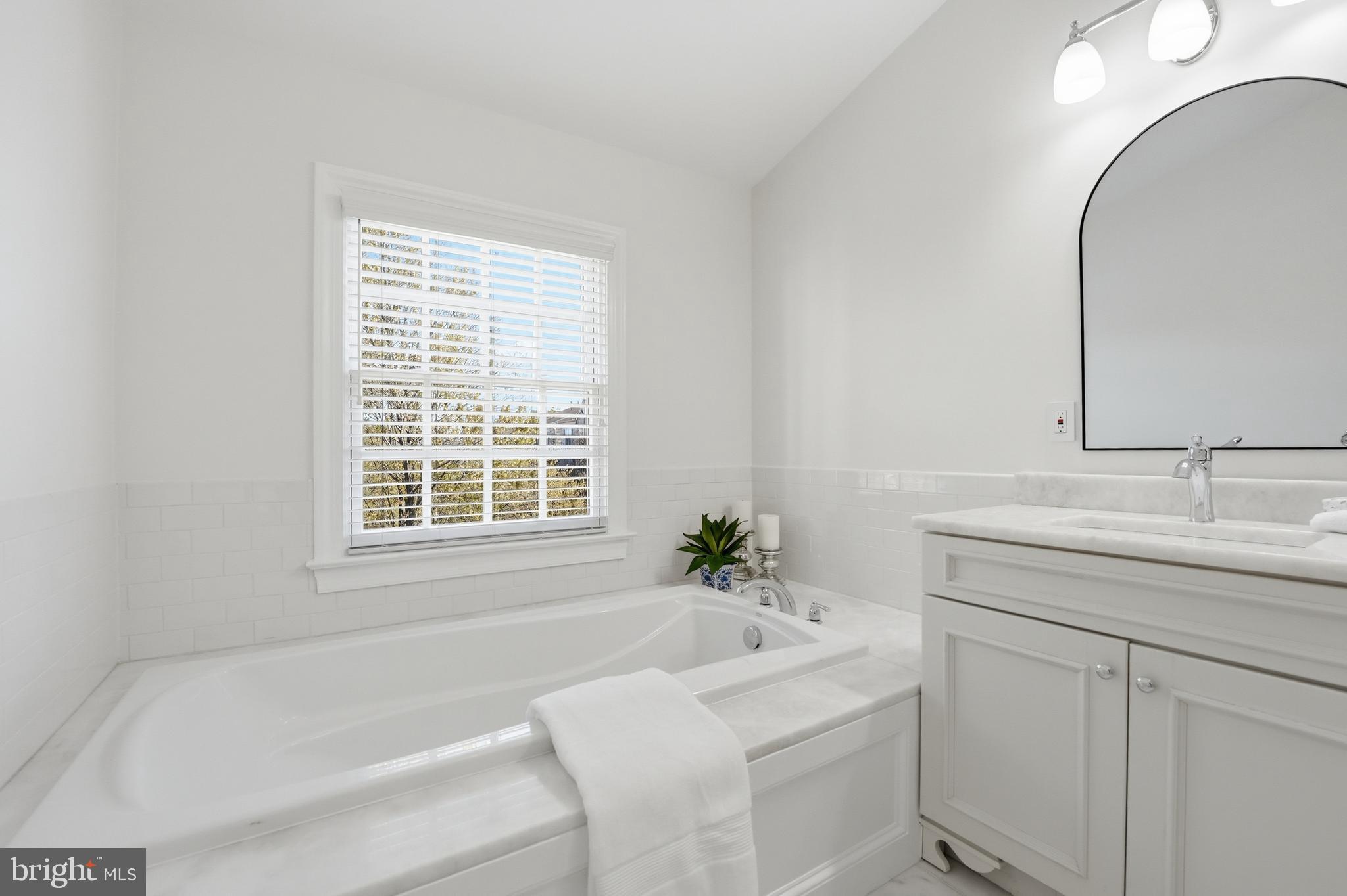 10424 BRECKINRIDGE LANE