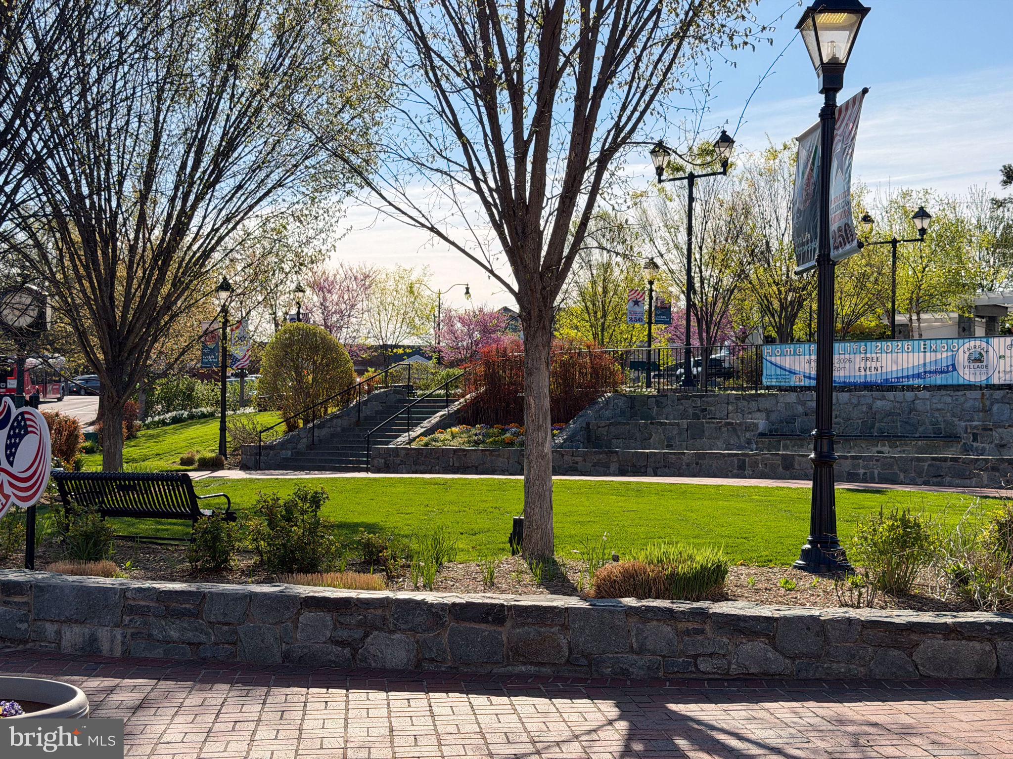 10424 BRECKINRIDGE LANE