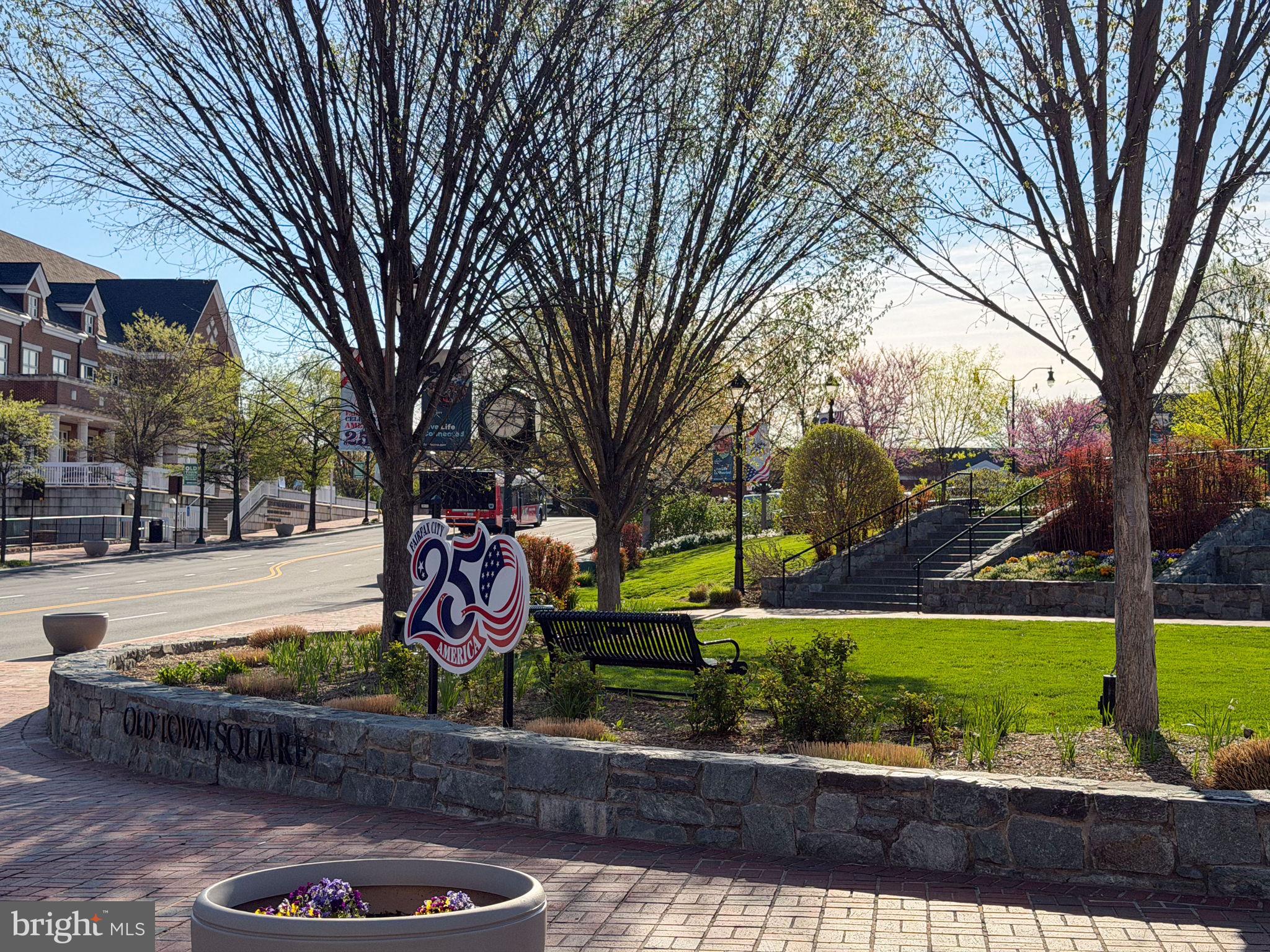 10424 BRECKINRIDGE LANE