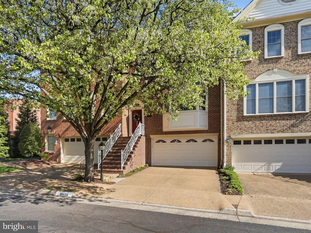 10424 BRECKINRIDGE LANE