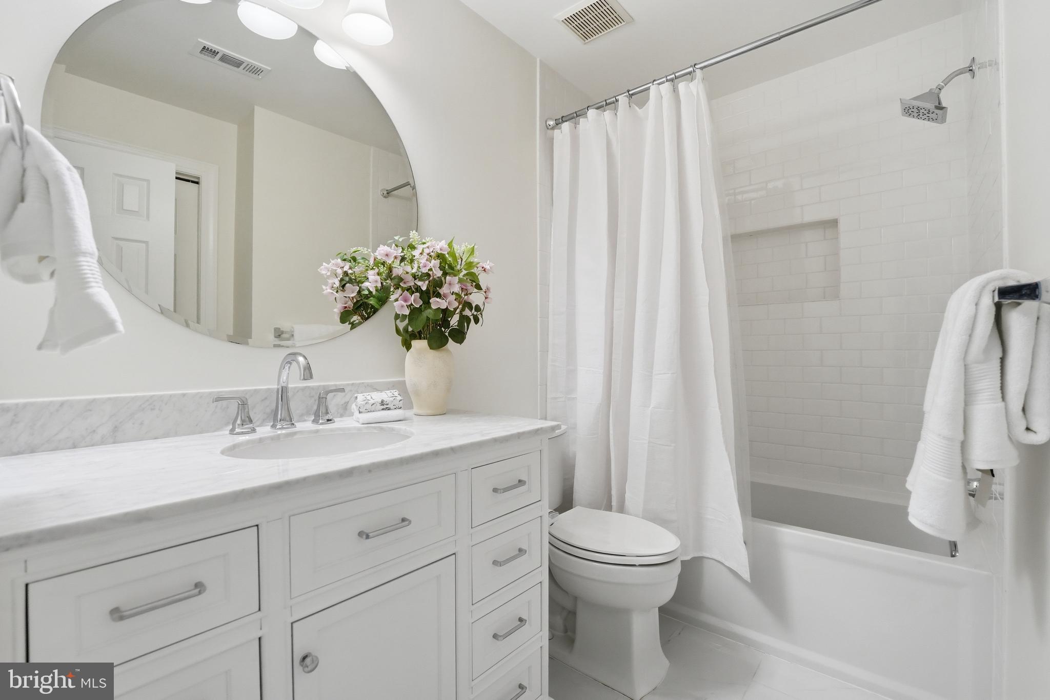 10424 BRECKINRIDGE LANE