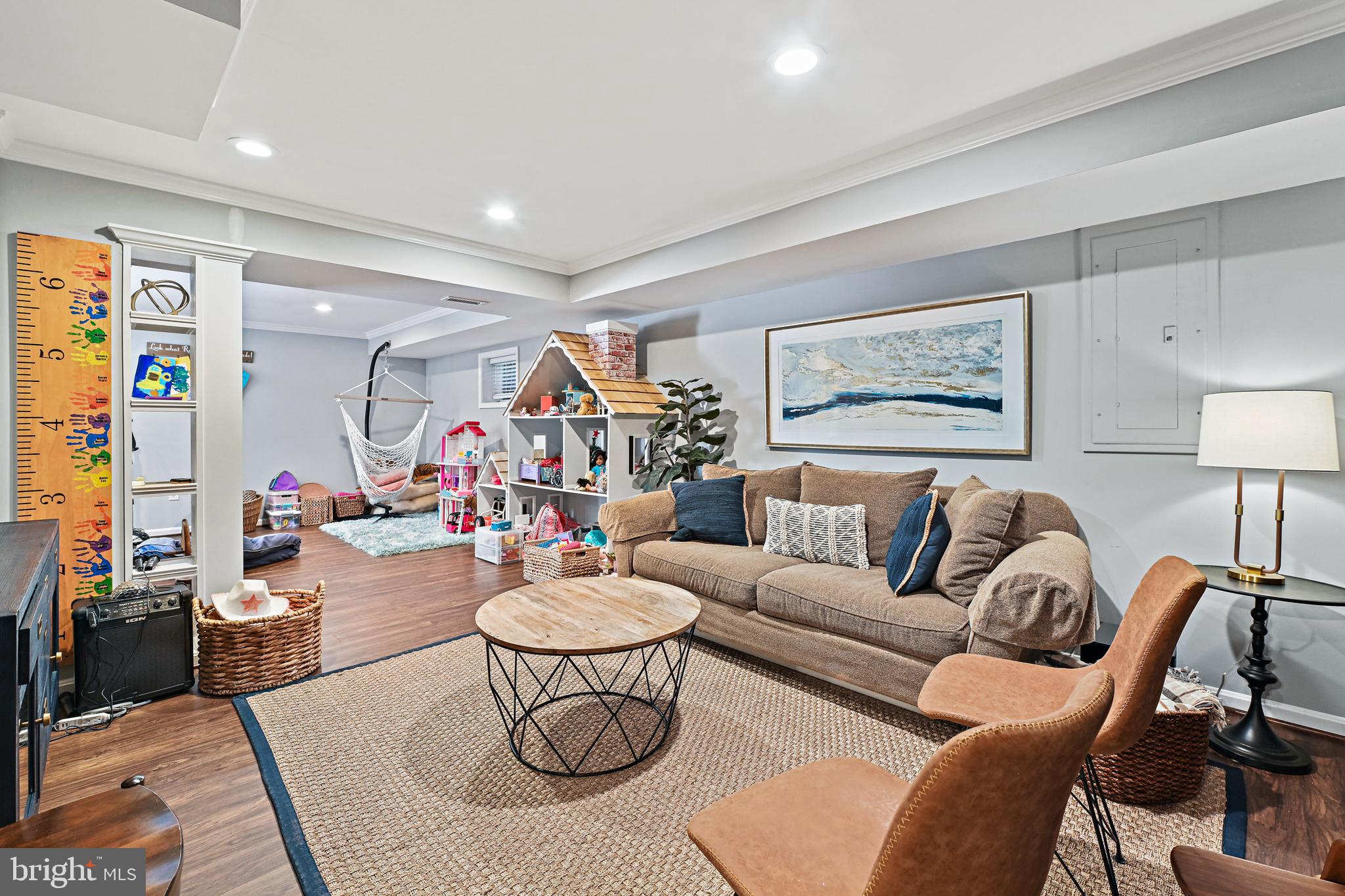 1124 ROUND PEBBLE LANE