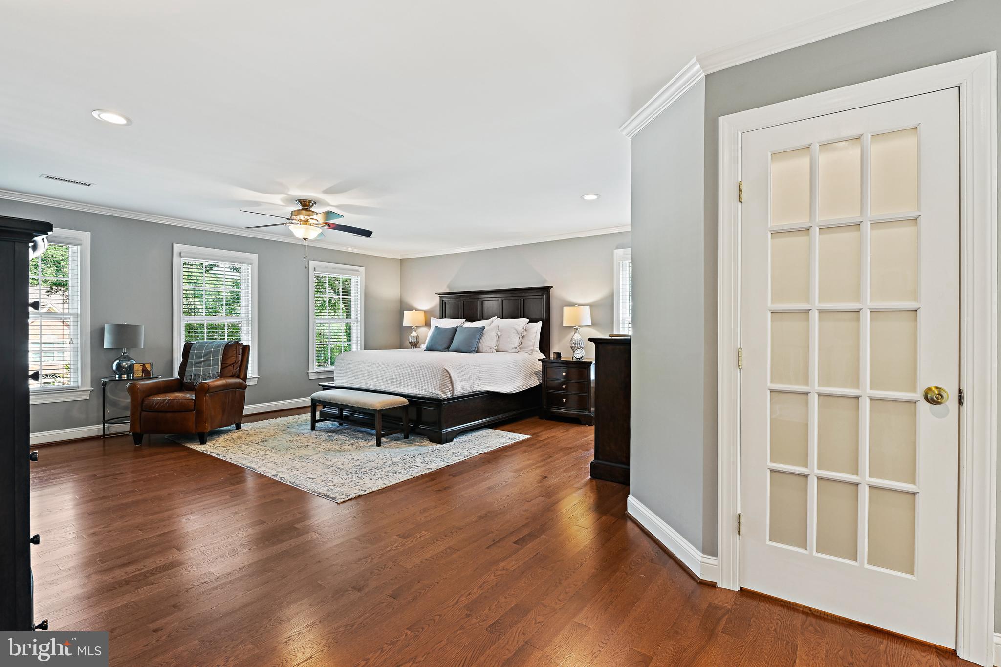 1124 ROUND PEBBLE LANE
