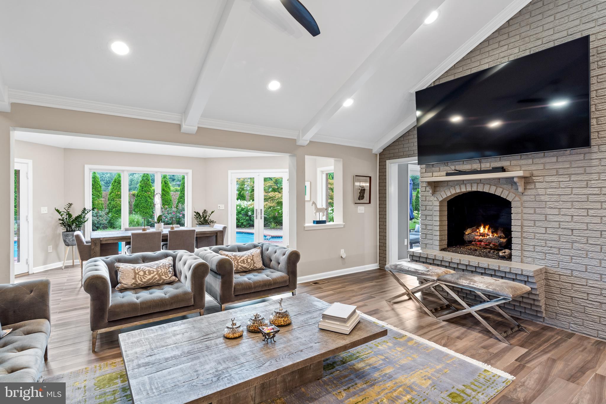 6280 Dunaway Ct