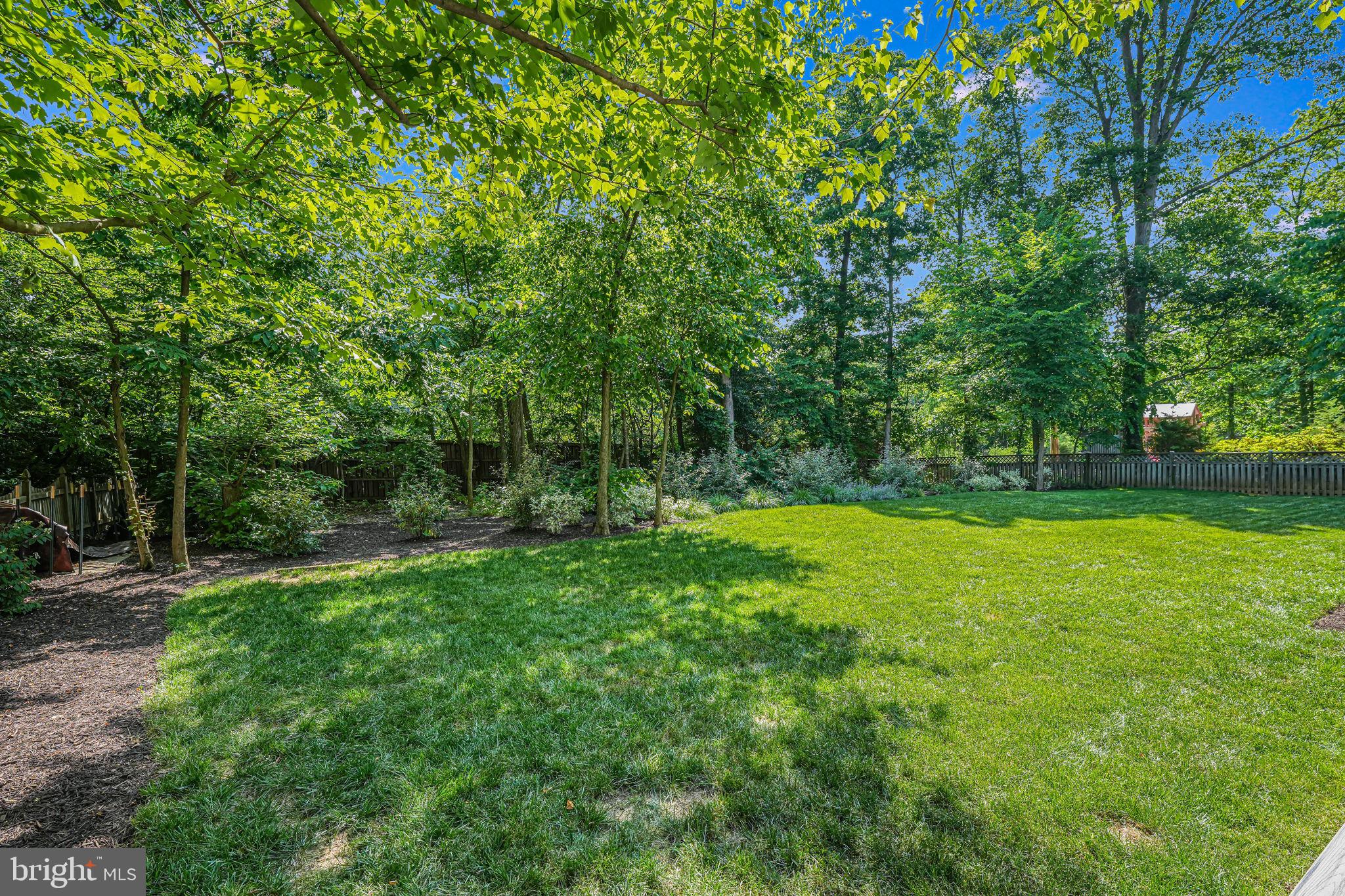 12017 Meadowville Ct