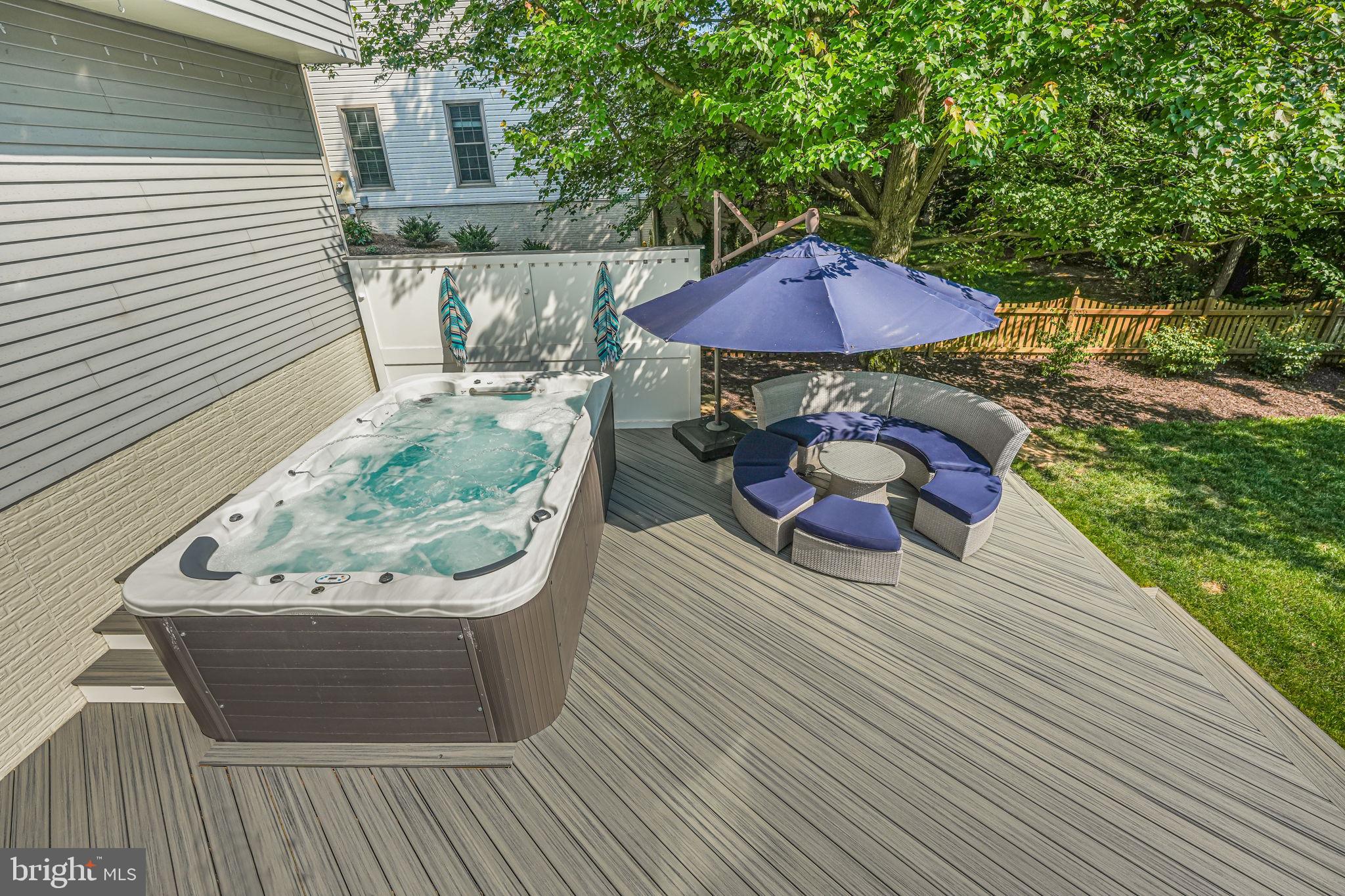 12017 Meadowville Ct
